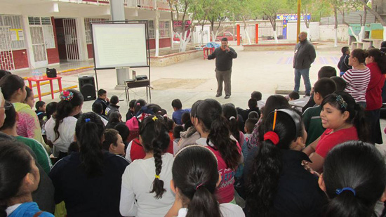 Lleva DIF Acuña pláticas de prevención a escuelas 