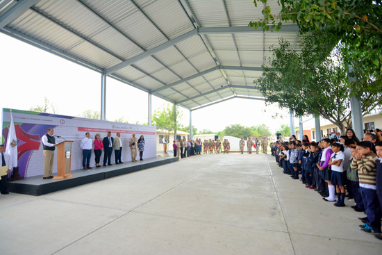 RESALTAN INVERSIONES FEDERALES Y ESTATALES EN EDUCACIÓN EN PIEDRAS NEGRAS 