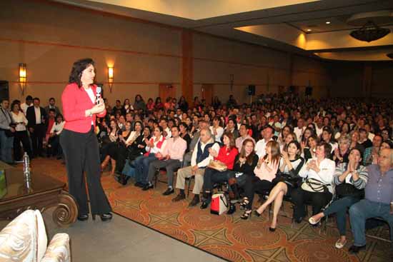 CONVOCA IVONNE ORTEGA PACHECO A LAS LAGUNERAS A ASUMIR COMPROMISO CON LAS MUJERES Y CON MÉXICO  