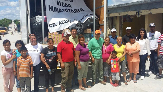 Alcalde atiende personalmente a damnificados 