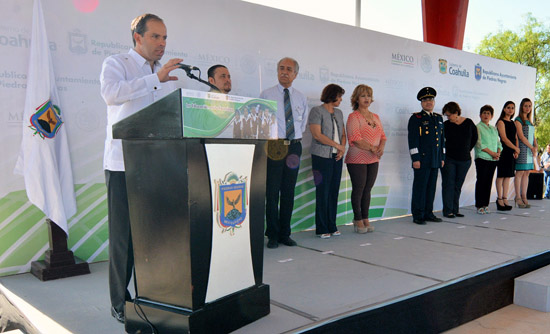 DA A CONOCER ALCALDE CONVOCATORIA PARA BECAS ESCOLARES ÚNICAS 