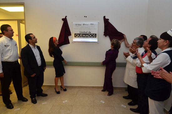 Inaugura Carolina Viggiano Unidad de Quemados 