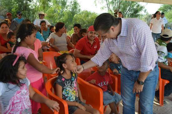 Inicia Lenin Pérez construcción de red de agua potable en colonia “La Estrella” 