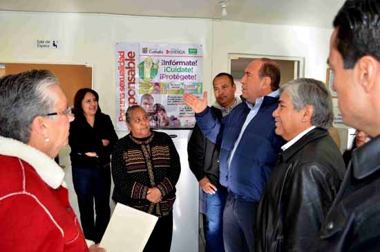 El pasado mes de febrero, en Sierra Mojada, El Gobernador inauguró la primer consulta a distancia. 