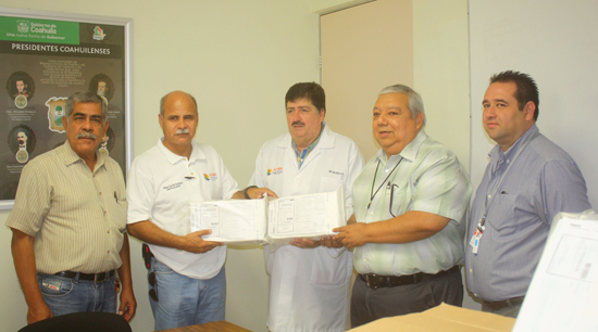 Realiza iglesia “Bethel” donación de equipo médico a hospital general 