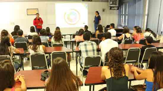 Cursos de inducción en UA de C a los alumnos de preparatorias de Unidad Saltillo 