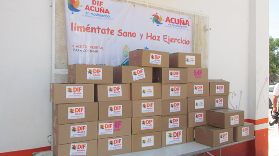 Entrega DIF Acuña despensas saludables 