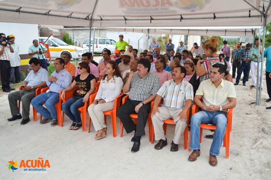 Inicia Lenin Pérez obra de pavimentación en colonia “Teotihuacán” 