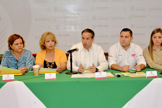 PROMUEVEN PROGRAMA DE DESAYUNOS ESCOLARES A AUTORIDADES DE NIVEL PRIMARIA 