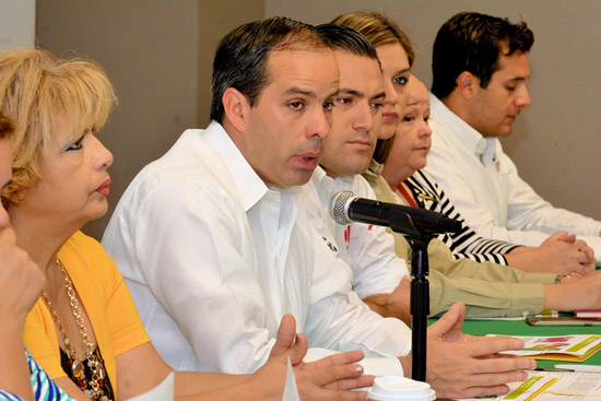 PROMUEVEN PROGRAMA DE DESAYUNOS ESCOLARES A AUTORIDADES DE NIVEL PRIMARIA 