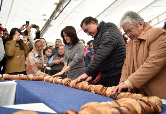 Celebran en el Municipio el Día de Reyes 