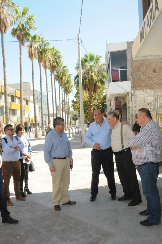 Supervisan Rubén Moreira y Miguel Riquelme avances del Paseo Morelos y Teleférico en Torreón 