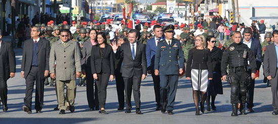 Lucido y colorido desfile del 106 Aniversario de la Revolución Mexicana vive Monclova 