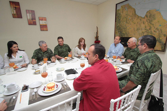 Encabeza Rubén Moreira reunión de seguridad 