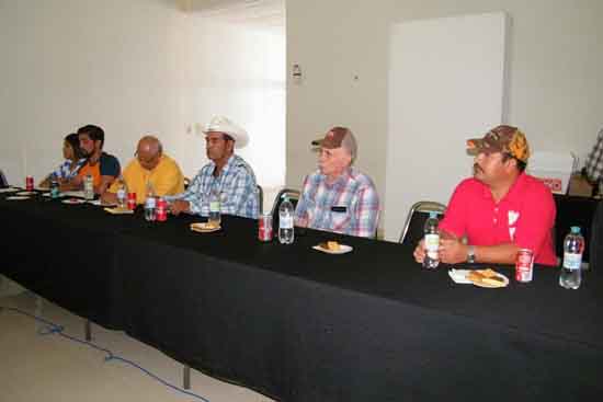 Analizan situación del campo en reunión de Consejo de Desarrollo Rural 