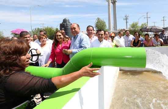 Seguimos trabajando para solucionar problema del agua en Torreón.- Rubén Moreira 