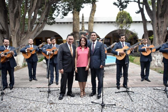 Celebra Rondalla de Saltillo su 50 aniversario 