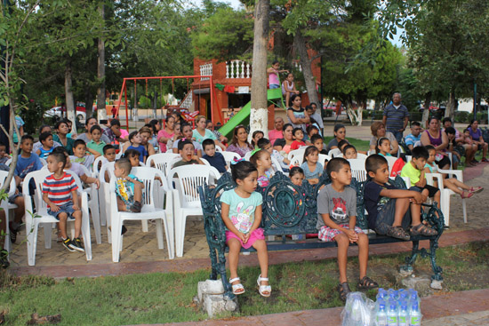 Finaliza con éxito Festival Cultural Infantil y Juvenil La Maroma en Nueva Rosita 