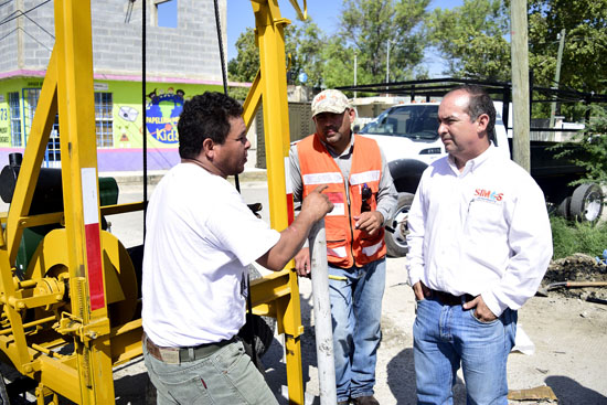 Inicia SIMAS Acuña programa permanente de limpieza  de colectores 