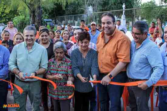 Obra de pavimentación asfáltica en Barrio del Panteón 