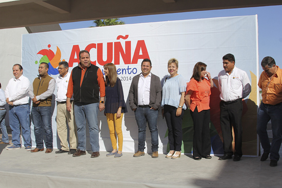 Estudiantes de Acuña se comprometen a luchar por su sueño para lograr una carrera profesional 