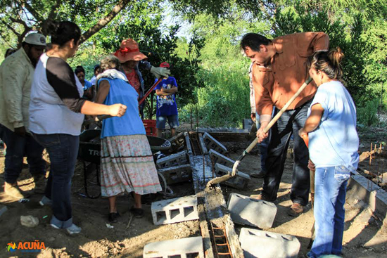 Retoman la práctica antigua de lombricomposta, para la producción de fertilizante orgánico 