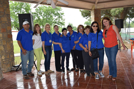 Coordinan esfuerzos para ofrecer festejo a niños y niñas de Centros de Atención Múltiple 