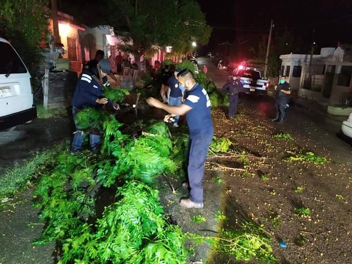 Tromba causa daños en Acuña