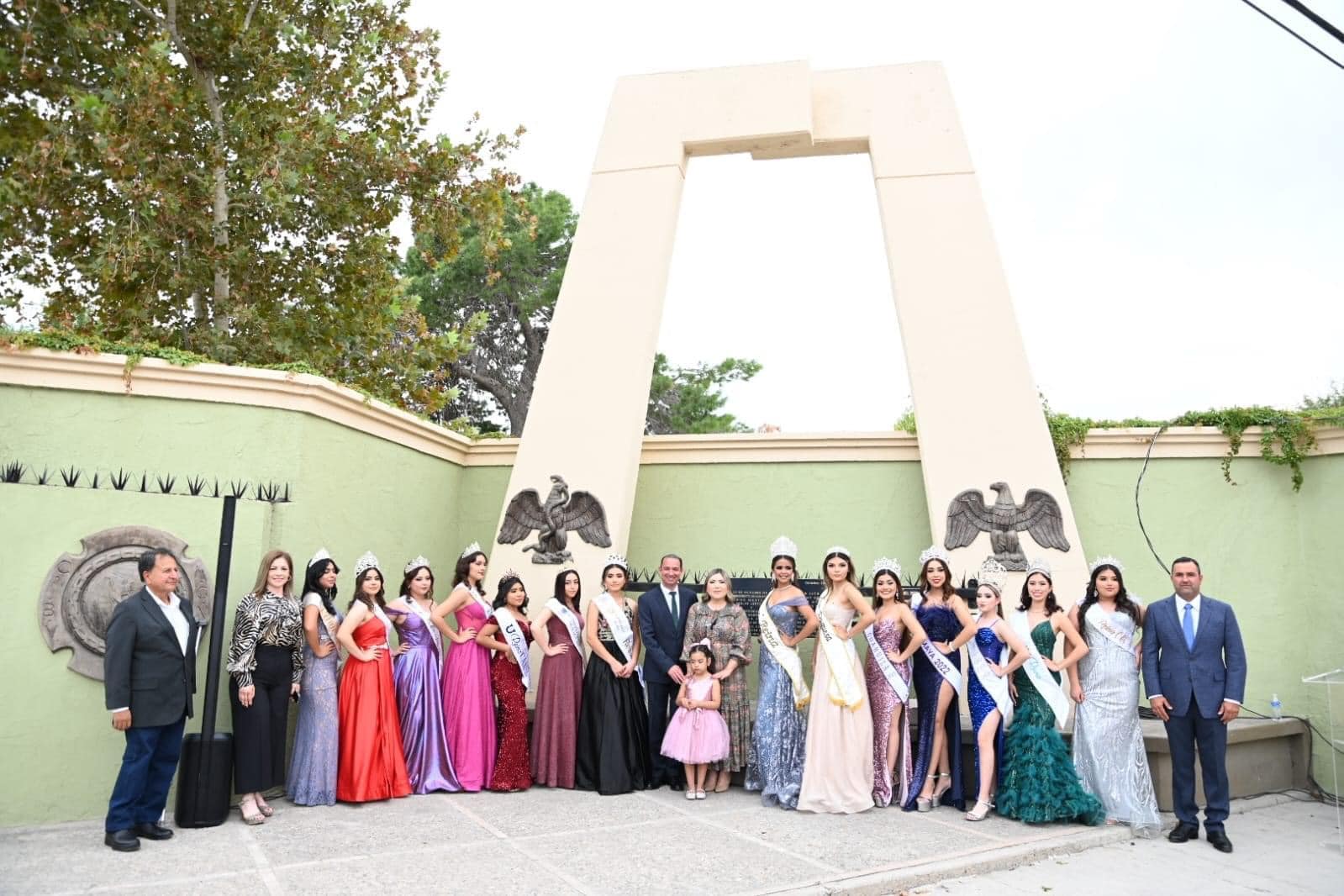 DISFRUTAN LOS ACUÑENSES LA 63 EDICIÓN DEL DESFILE DE LA AMISTAD E INAUGURACIÓN DEL FESTIVAL DE LAS ARTES MANUEL ACUÑA 2023