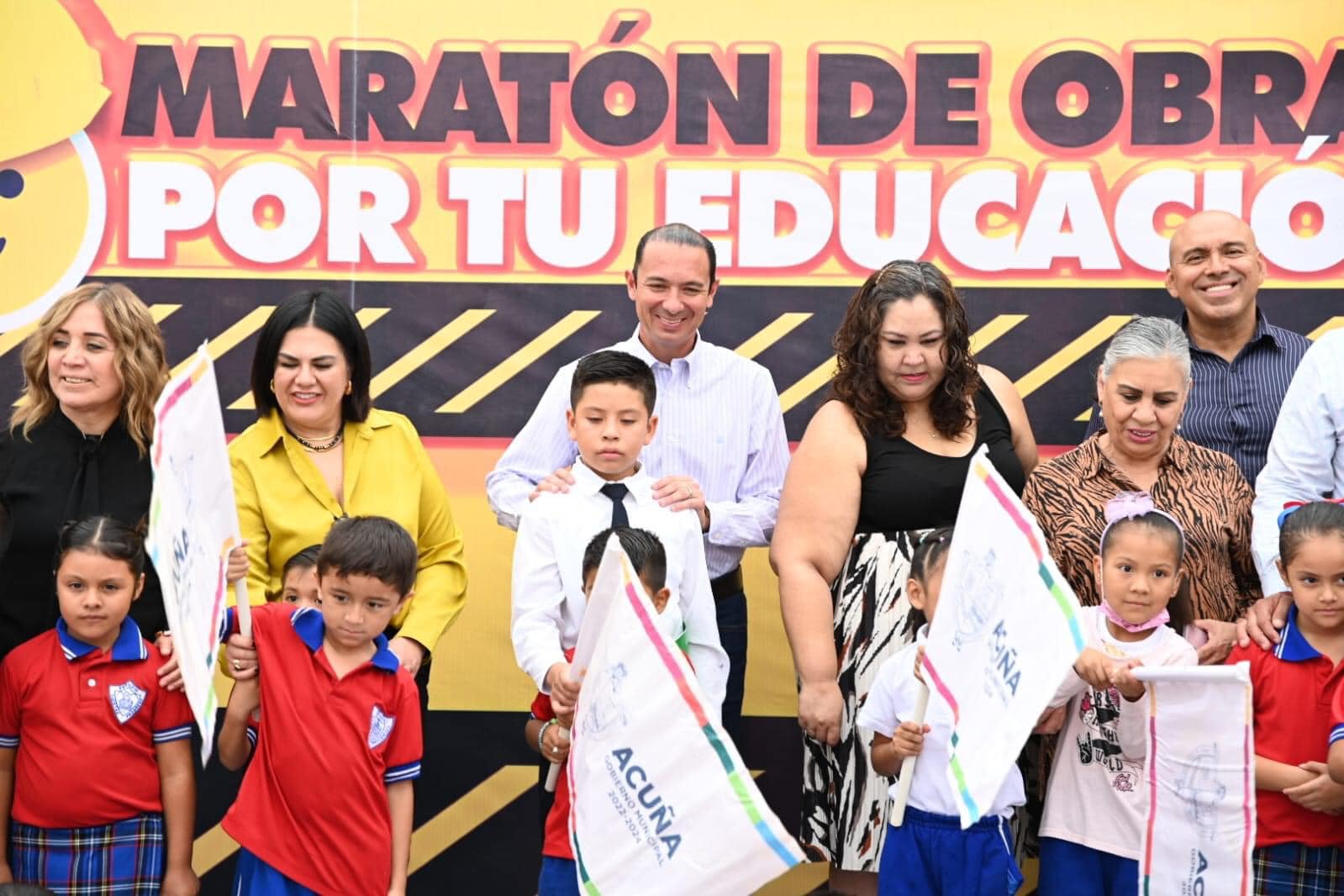 GARANTIZAN A ALUMNOS DE LA ESCUELA PRIMARIA ANSELMA VITELA DE BÓSQUEZ HIGIENE Y SANEAMIENTO CON OBRA DE REHABILITACIÓN DE MÓDULOS SANITARIOS