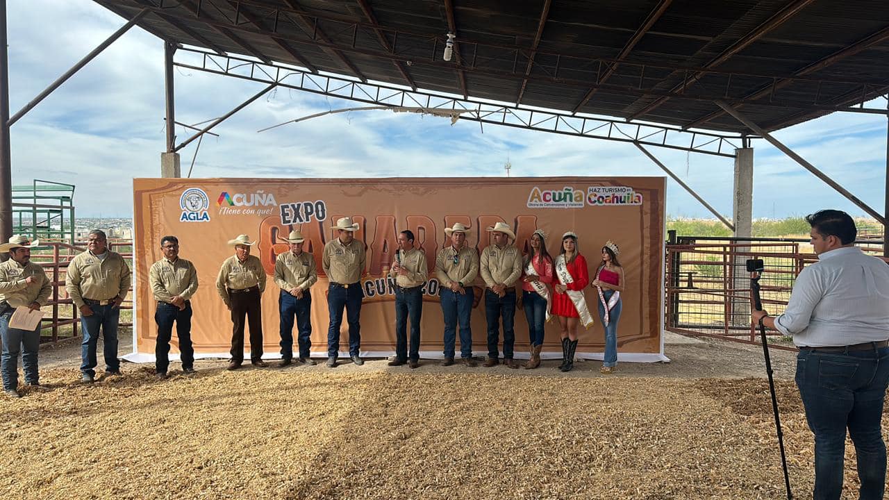 INAUGURA EL ALCALDE EMILIO DE HOYOS MONTEMAYOR LA EXPO GANADERA 2023