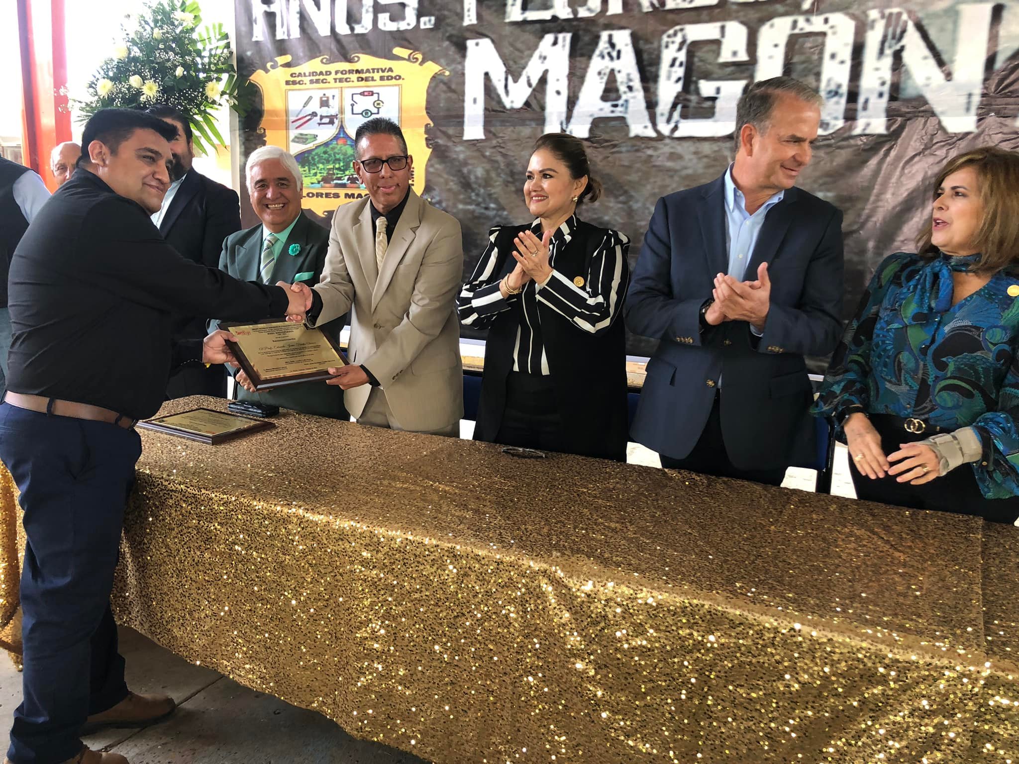 Celebración de Tres Décadas y Media de Excelencia Educativa: La Escuela Secundaria Técnica Del Estado Hermanos Flores Magón T.M.