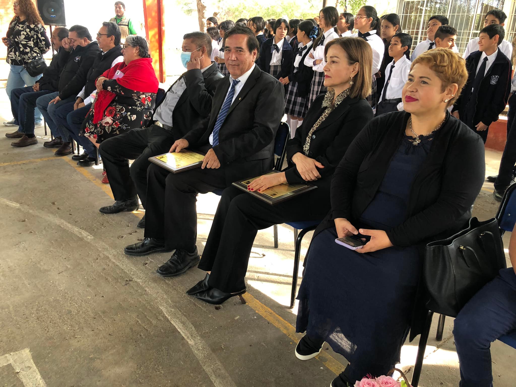 Celebración de Tres Décadas y Media de Excelencia Educativa: La Escuela Secundaria Técnica Del Estado Hermanos Flores Magón T.M.