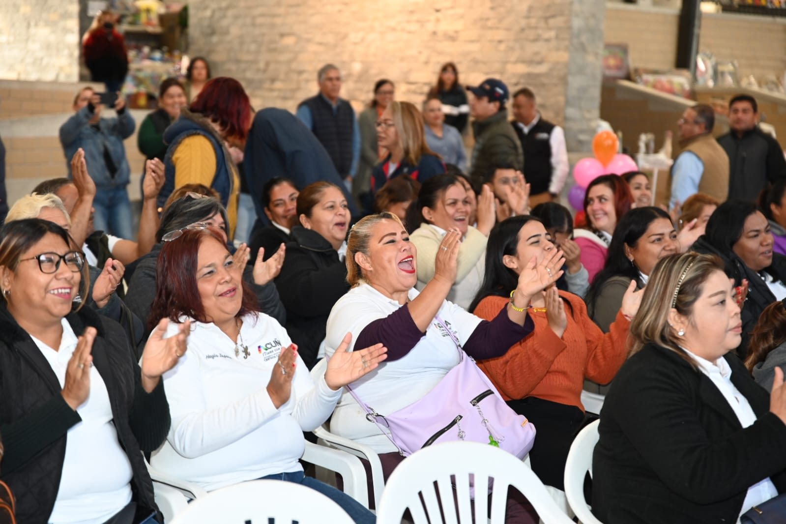 CENTROS COMUNITARIOS INICIAN NUEVA ETAPA