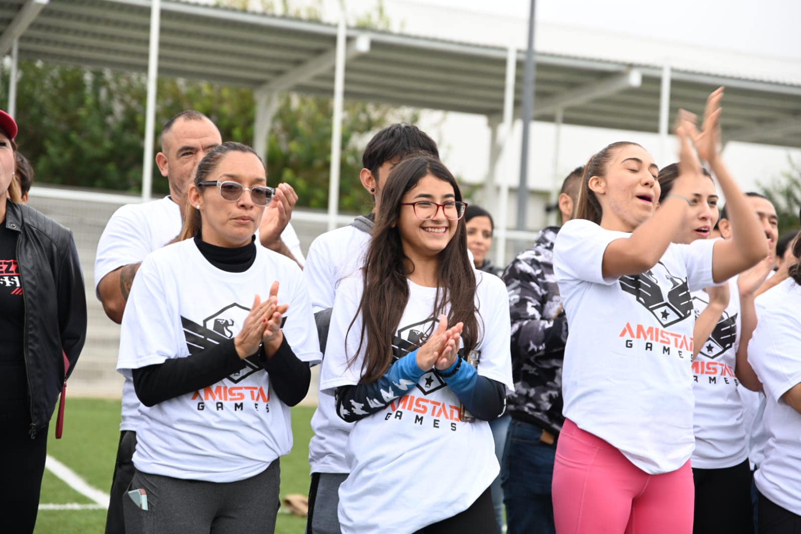 DESTACADOS ATLETAS PRESENTAN EXHIBICIÓN DE CROSSFIT