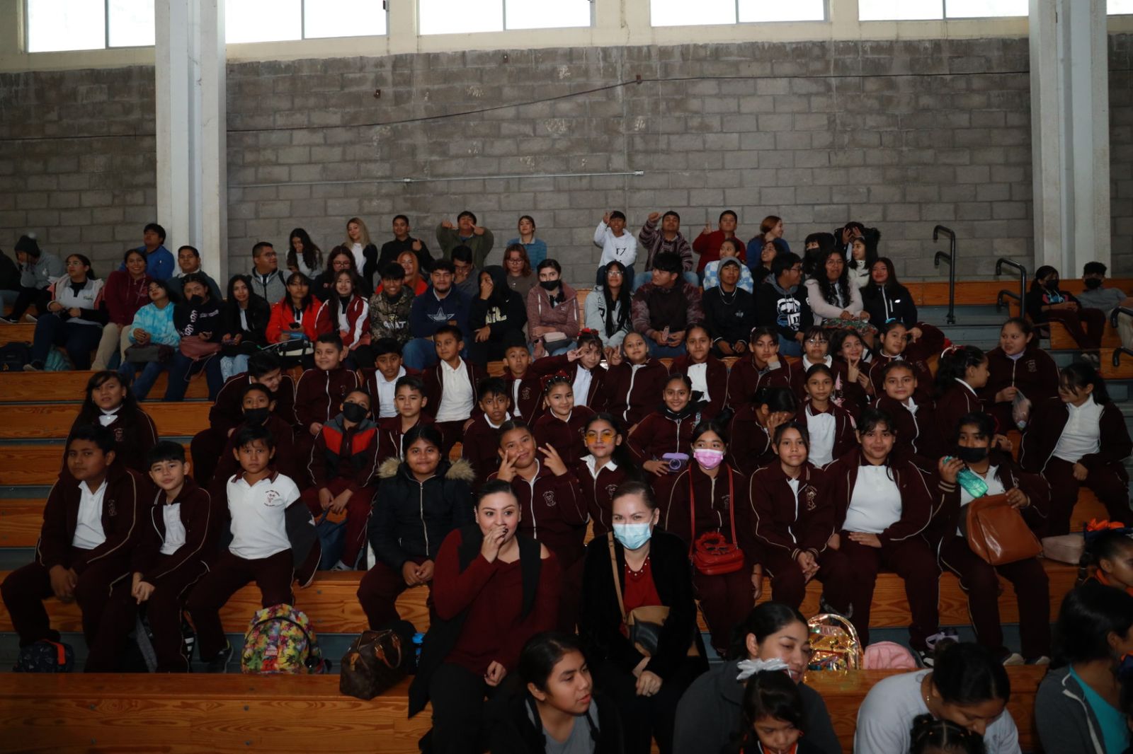 EN FERIA DE LA MARIPOSA MONARCA ECOLOGÍA MUNICIPAL PREMIÓ A LOS GANADORES DE SEIS CONCURSOS
