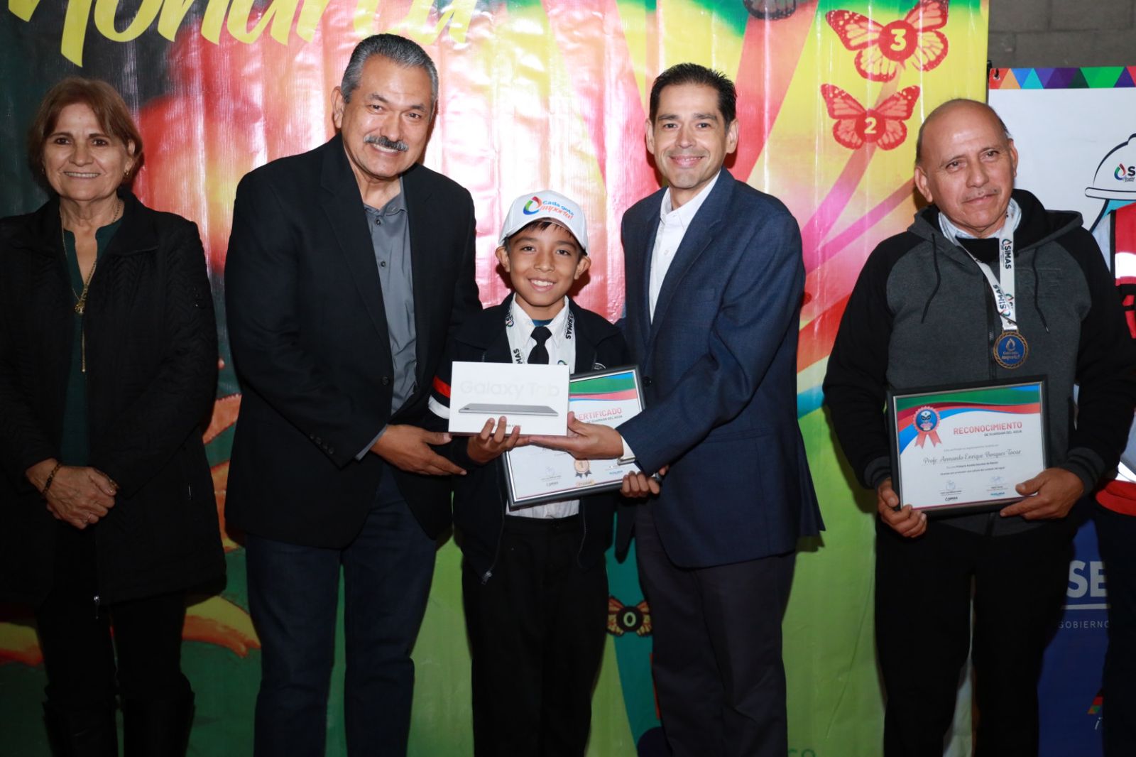 EN FERIA DE LA MARIPOSA MONARCA ECOLOGÍA MUNICIPAL PREMIÓ A LOS GANADORES DE SEIS CONCURSOS