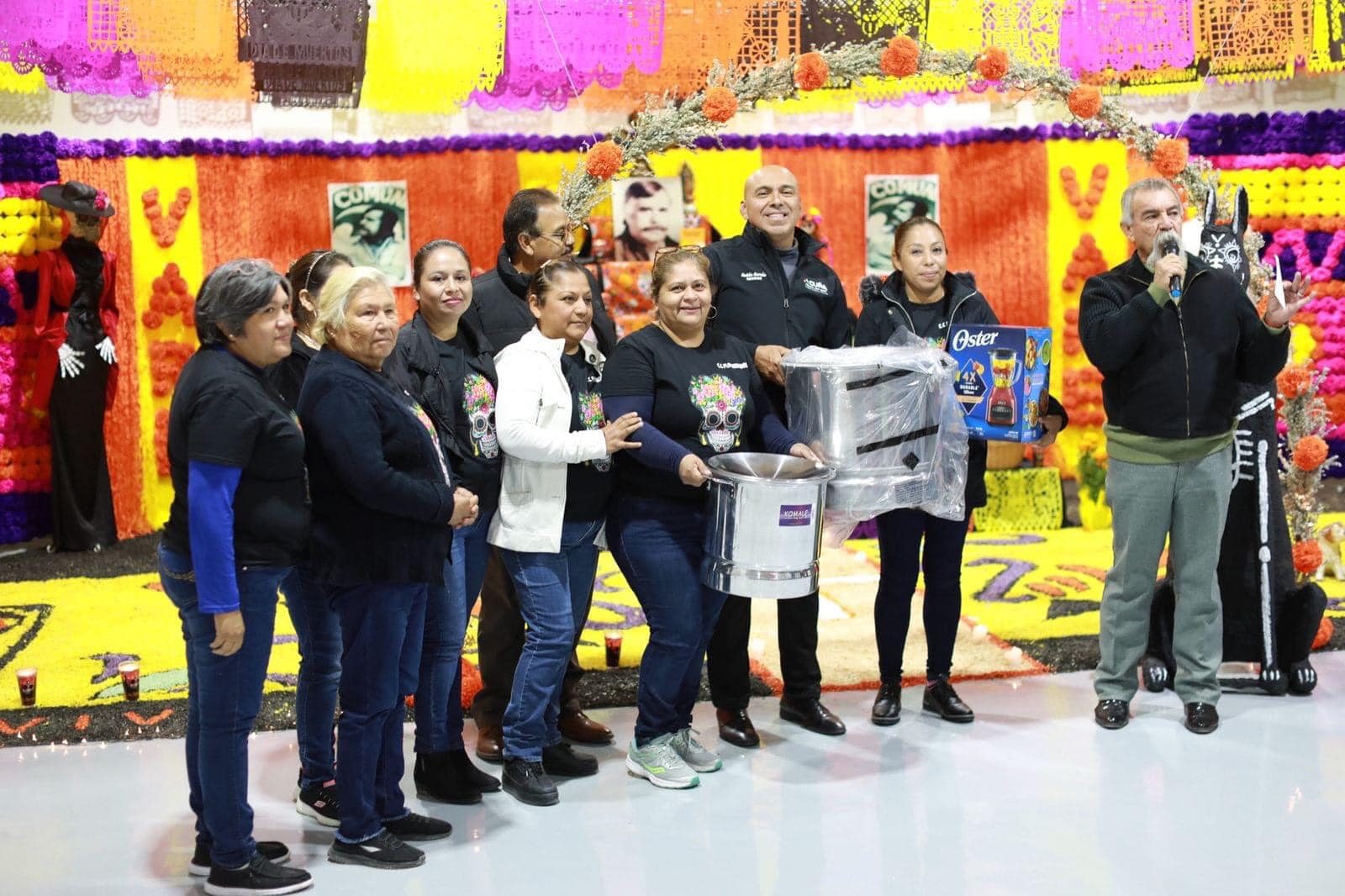 MUESTRAN BELLA TRADICIÓN Y PREMIAN AL MEJOR ALTAR DE MUERTOS ELABORADOS EN CENTROS COMUNITARIOS DE ACUÑA