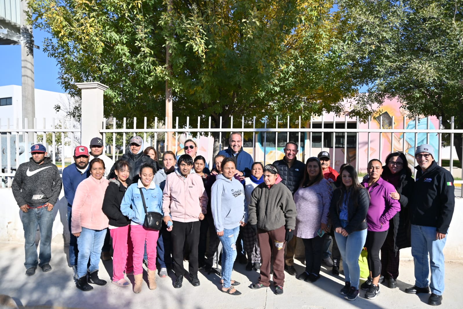 CERRANDO FUERTE EL SEGUNDO AÑO DE GOBIERNO ENTREGAN OBRA DE PAVIMENTACIÓN EN FRACCIONAMIENTO LOS REALES