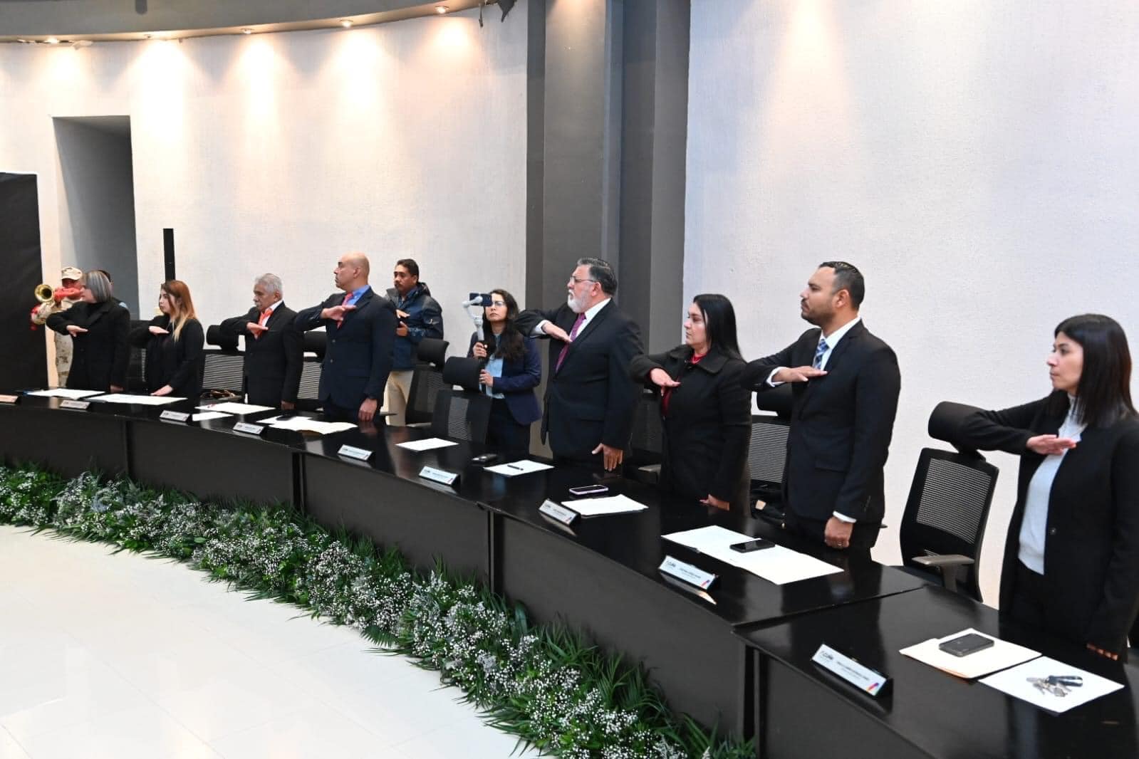 EN SESIÓN SOLEMNE DE CABILDO EL ALCALDE EMILIO DE HOYOS MONTEMAYOR RINDIÓ EL INFORME ANUAL DEL ESTADO QUE GUARDA LA ADMINISTRACIÓN PÚBLICA MUNICIPAL