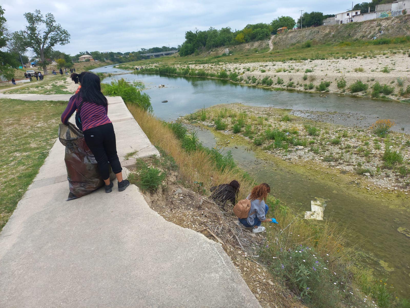 Acuña celebra el Día de la Madre Tierra 2023