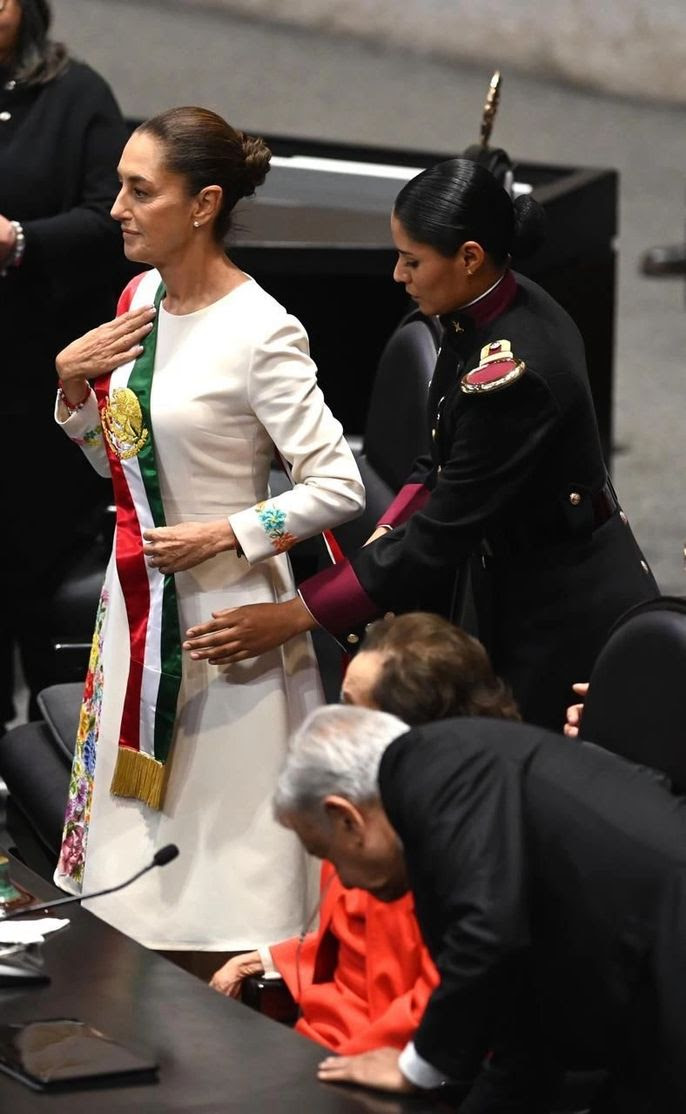 Hoy llegamos las mujeres a conducir los destinos de nuestra hermosa Nación: Presidenta Claudia Sheinbaum