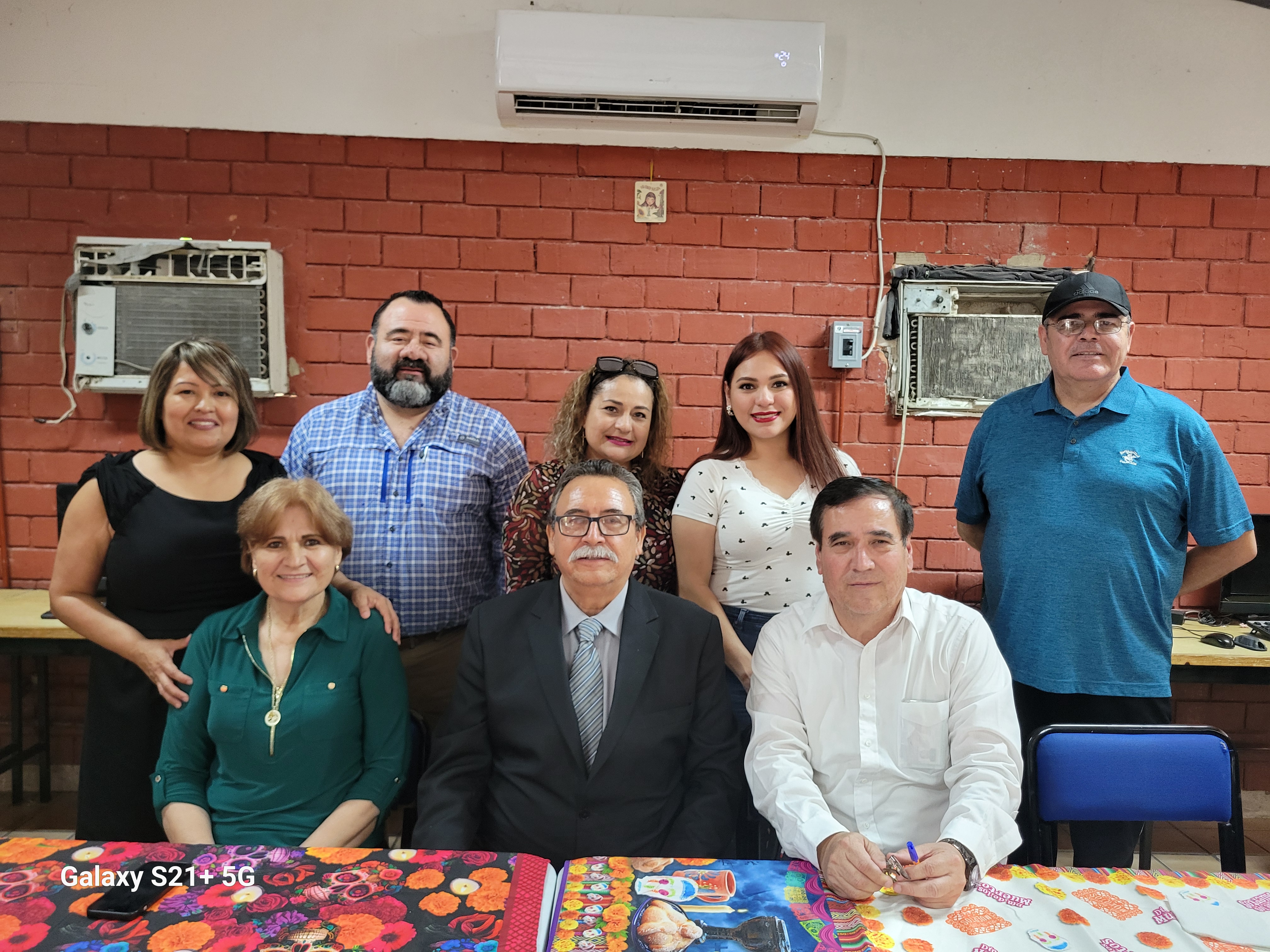 Altar de Muertos en Honor a la Maestra Melva Sonia Frías Téllez