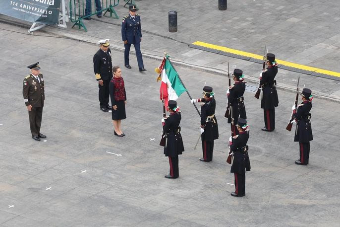 EL MUNDO ENTERO VE A MÉXICO CON ADMIRACIÓN