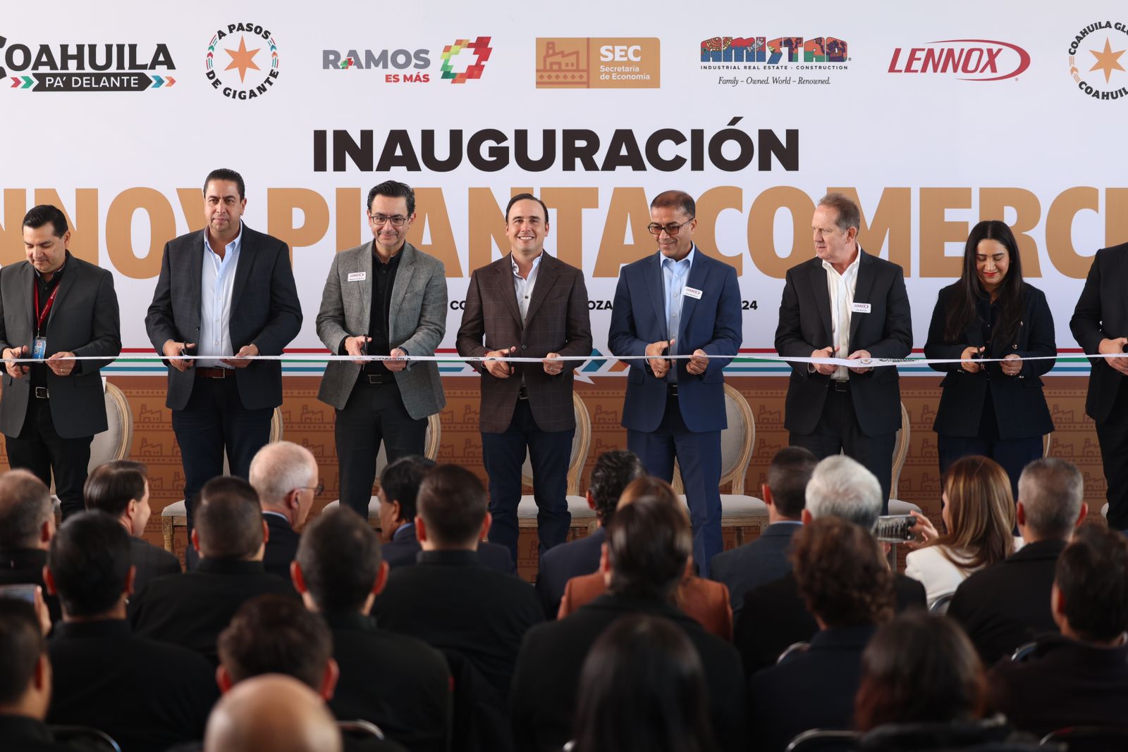 ESTE 2024 LO VAMOS A CERRAR CON ALREDEDOR DE 30 MIL NUEVOS EMPLEOS PARA COAHUILA: MANOLO