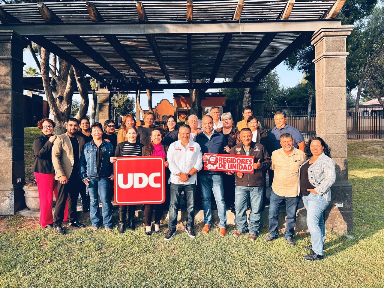 UDC Prepara a Sus Nuevos Regidores para Servir a Coahuila con Excelencia