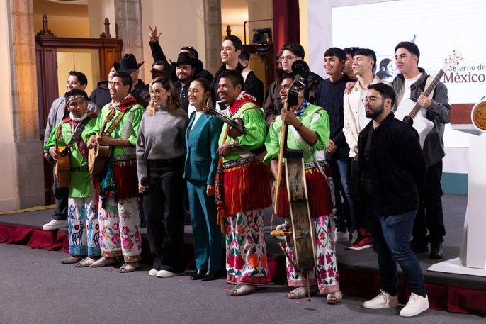 PRESIDENTA CLAUDIA SHEINBAUM PRESENTA EL HIMNO MIGRANTE