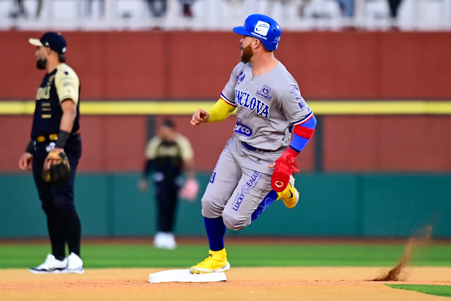 GRAN INICIO EN COAHUILA DE LA LIGA DE BÉISBOL