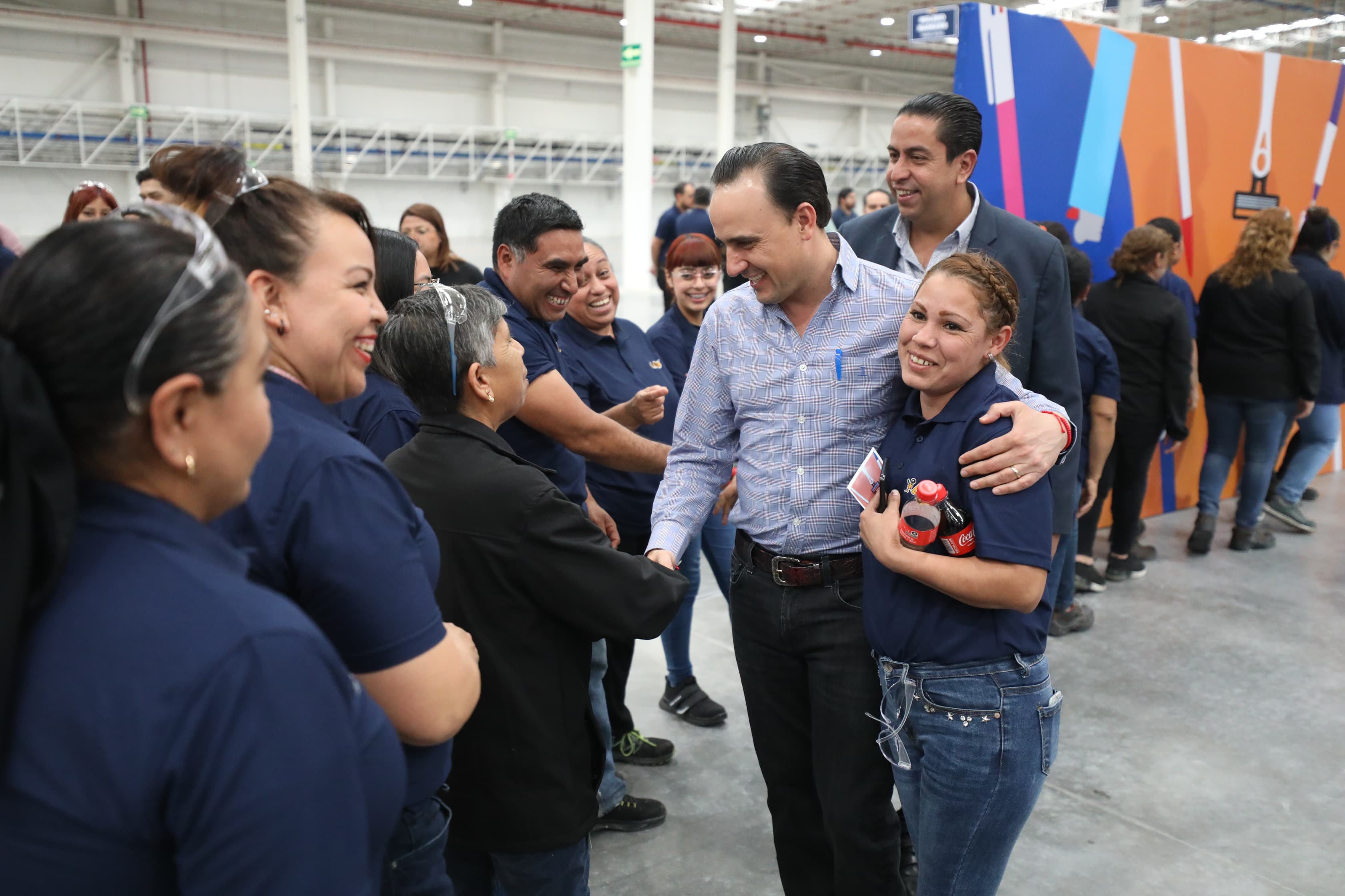 EN COAHUILA TRABAJAMOS EN EQUIPO POR LA ESTABILIDAD LABORAL: MANOLO