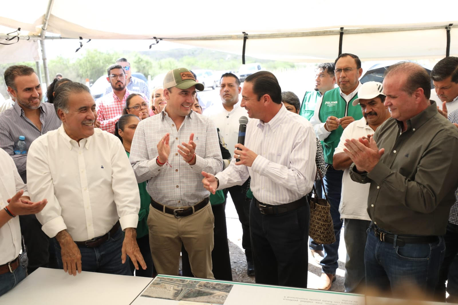 En equipo con Emilio seguiremos trabajando por Acuña: Manolo